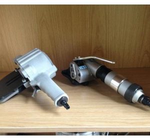 Máy đóng đai thép khí nén Macroleague PT52 - PS21