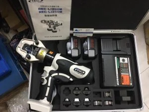 Máy ép cos thủy lực IZUMI REC-LI250M