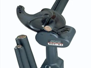 Máy cắt cáp pin IZUMI REC-54