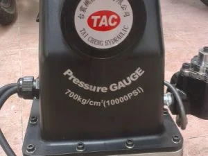 Máy bơm thủy lực TAC CTE-25AD