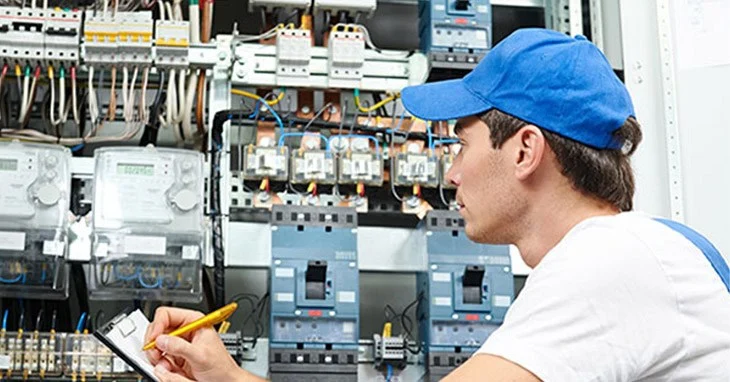 Cho các xưởng sản xuất nên trang bị nguồn điện 3 P + N hoặc 4P - 3L + 1N để ổn định nguồn điện